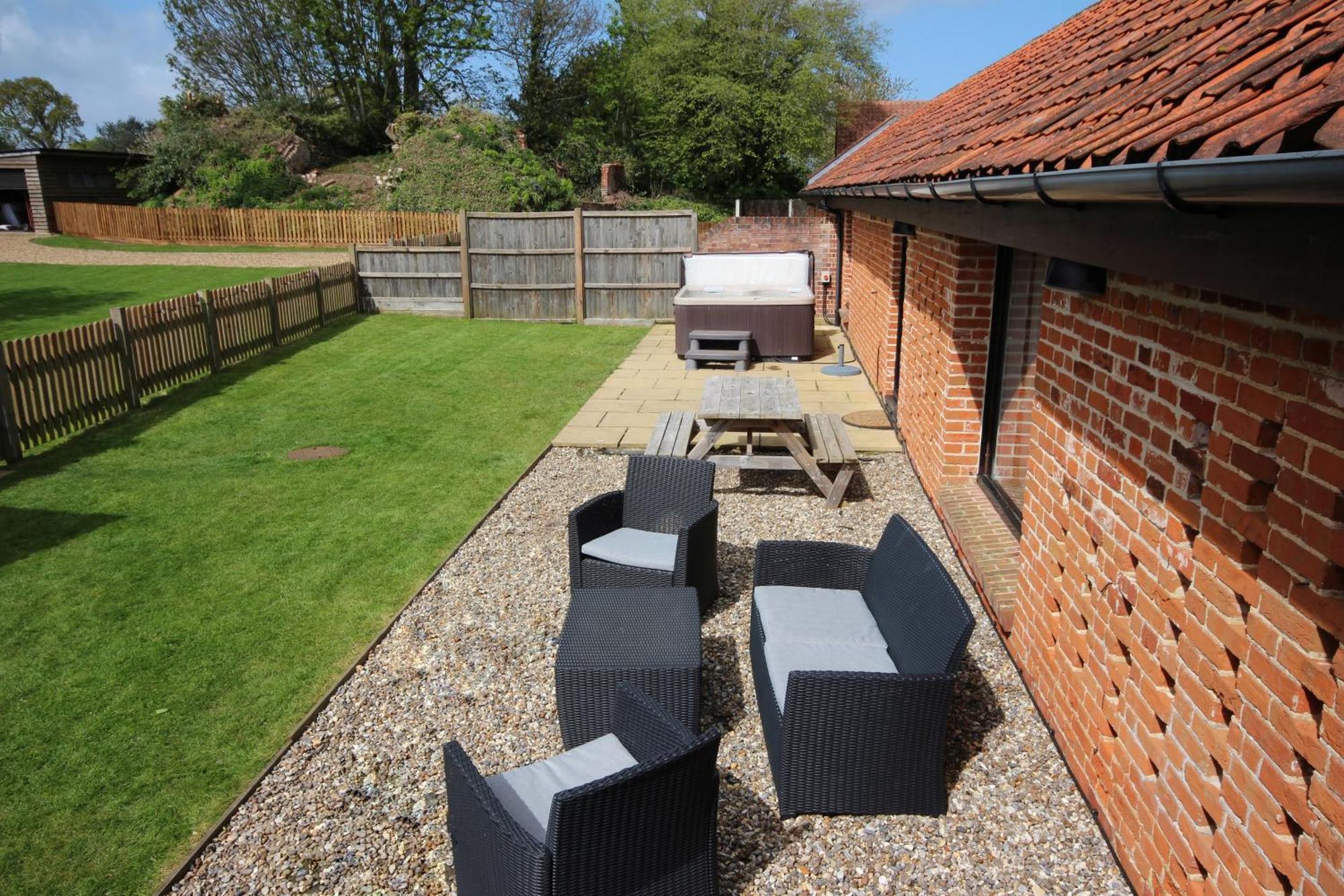 Brick Kiln Barns * North Walsham